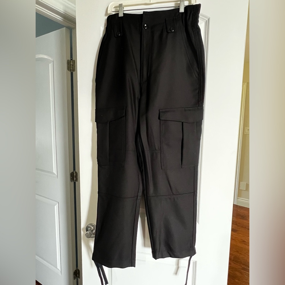 Banana Republic Black Cargo Pants Sturdy Design